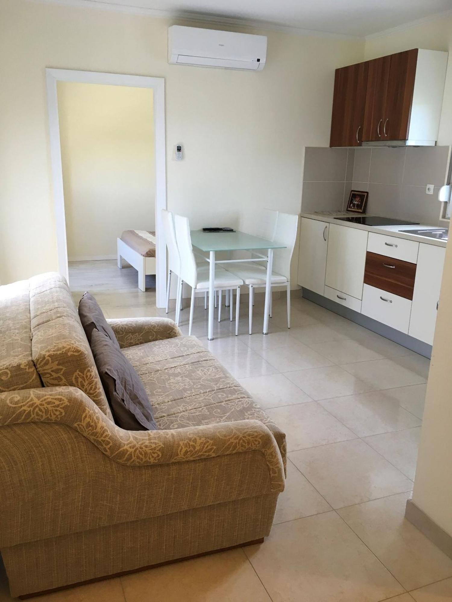 Apartments Lipovica Sukošan المظهر الخارجي الصورة