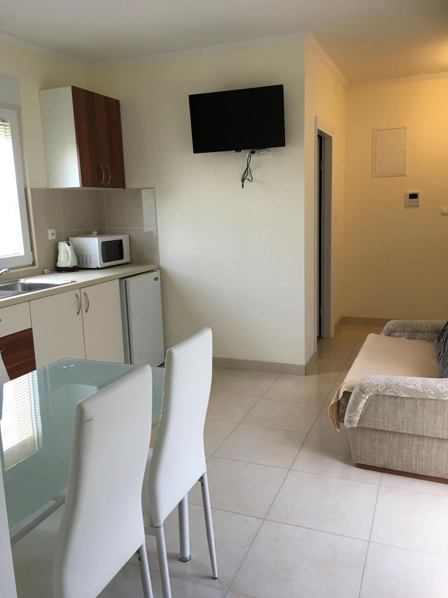 Apartments Lipovica Sukošan المظهر الخارجي الصورة